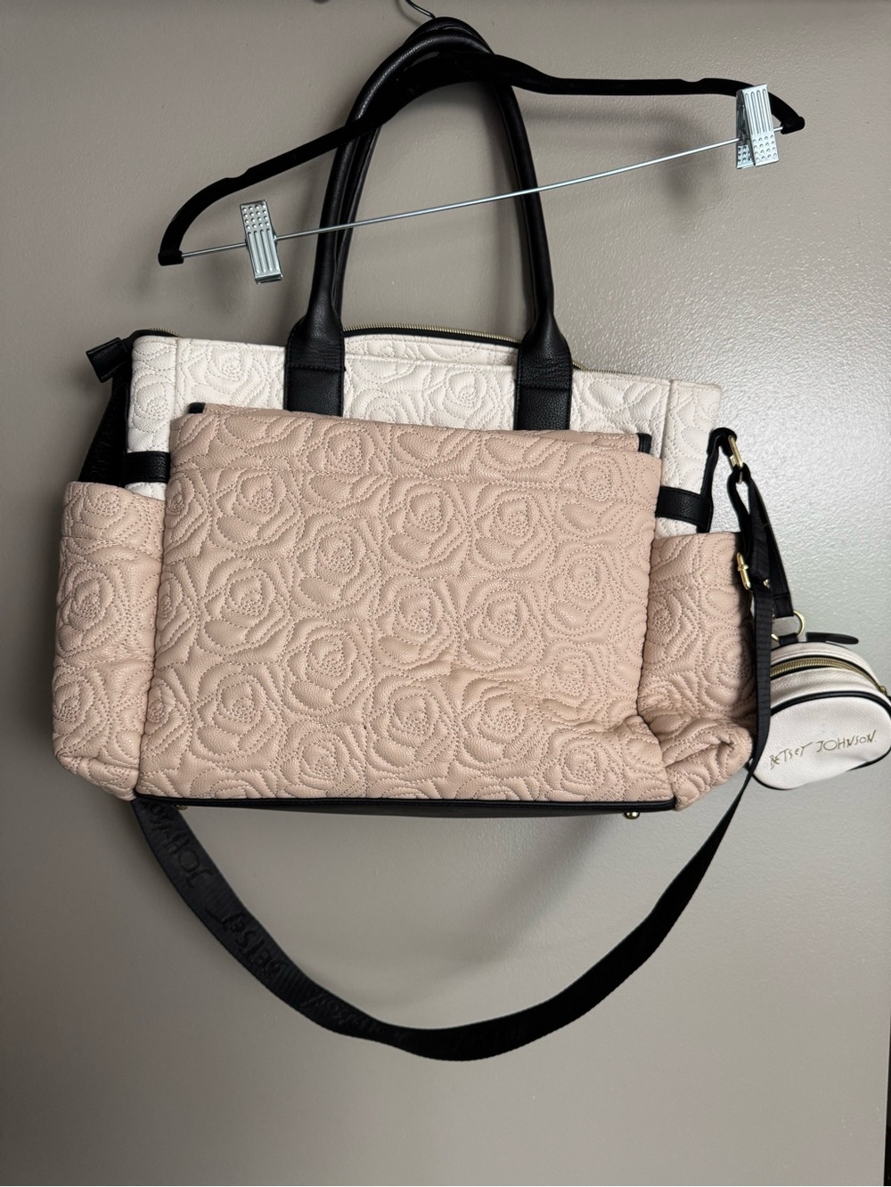 Betsey Johnson Two-Tone Quilted Tote Diaper Bag in Cream & Blush - Picture 4 of 9